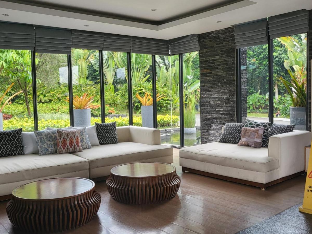 Villa Vimala Hills Semeru Bogor Exterior photo